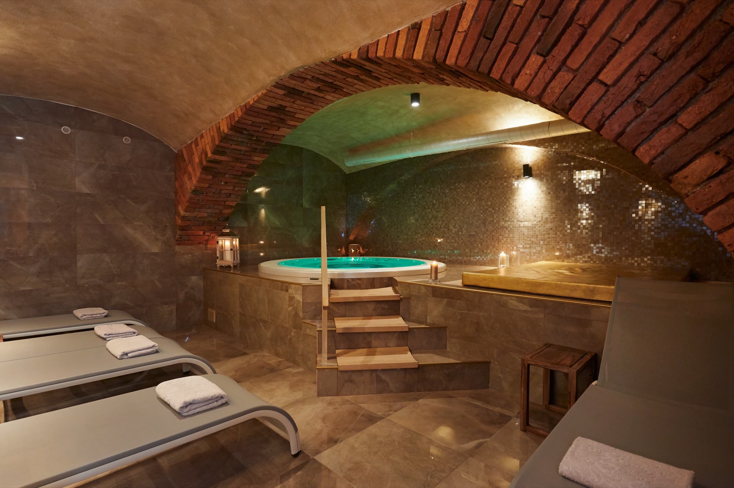 Profesionalni jacuzzi